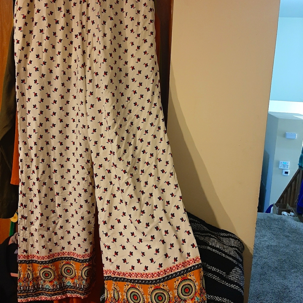 Wide Legged Pants